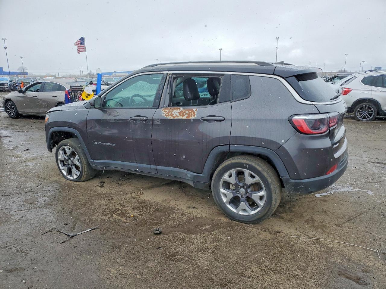 2021 Jeep Compass Limited - Фото 2