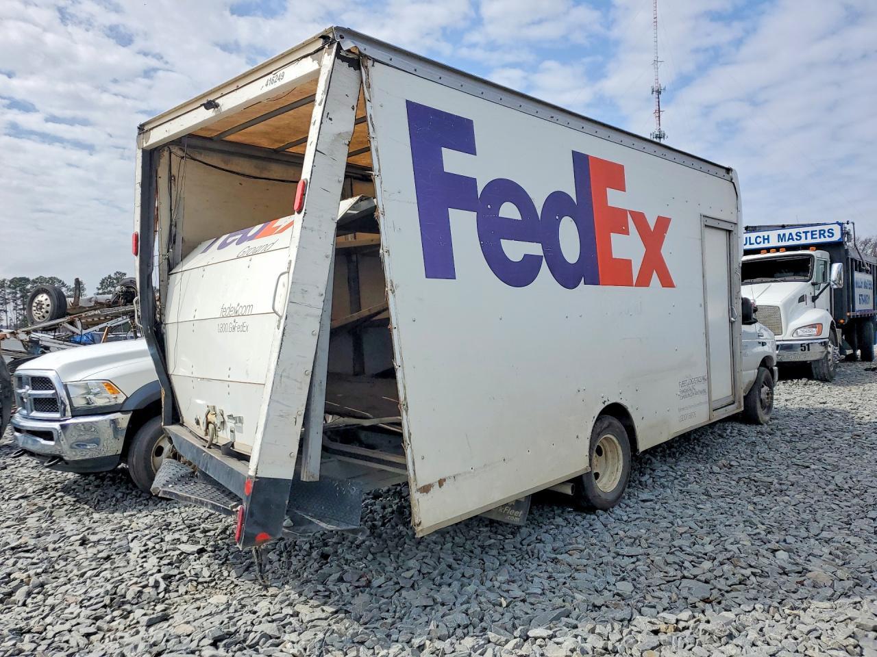 2019 Ford E450 Delivery Truck - Image 3