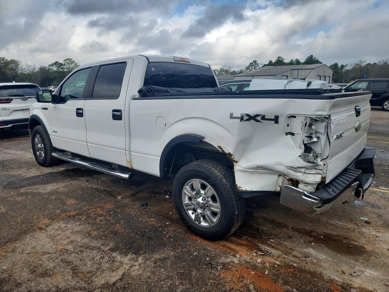 2011 Ford F150 Supercrew - Фото 2