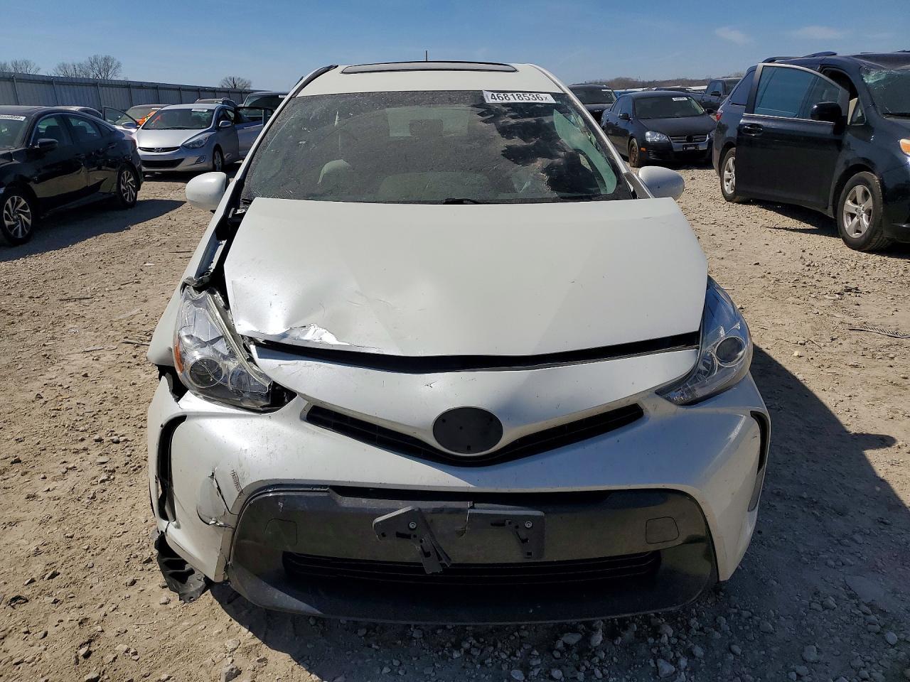 2017 Toyota Prius V Three - Фото 5