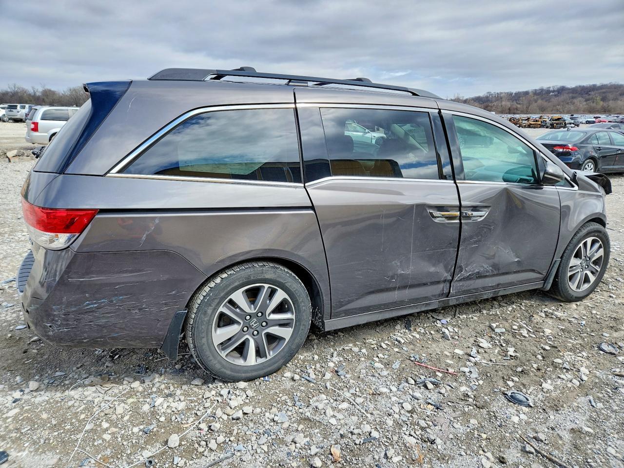 2014 Honda Odyssey Touring - Фото 3