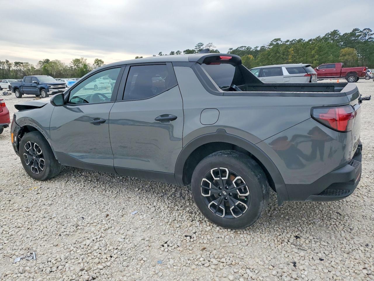 2024 Hyundai Santa Cruz Sel - Image 2