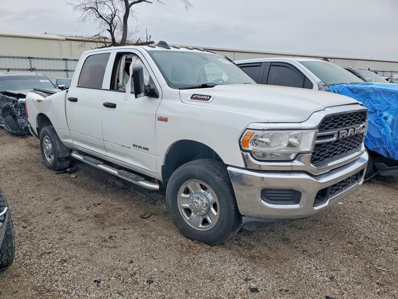 2019 Ram 2500 Tradesman - Фото 4