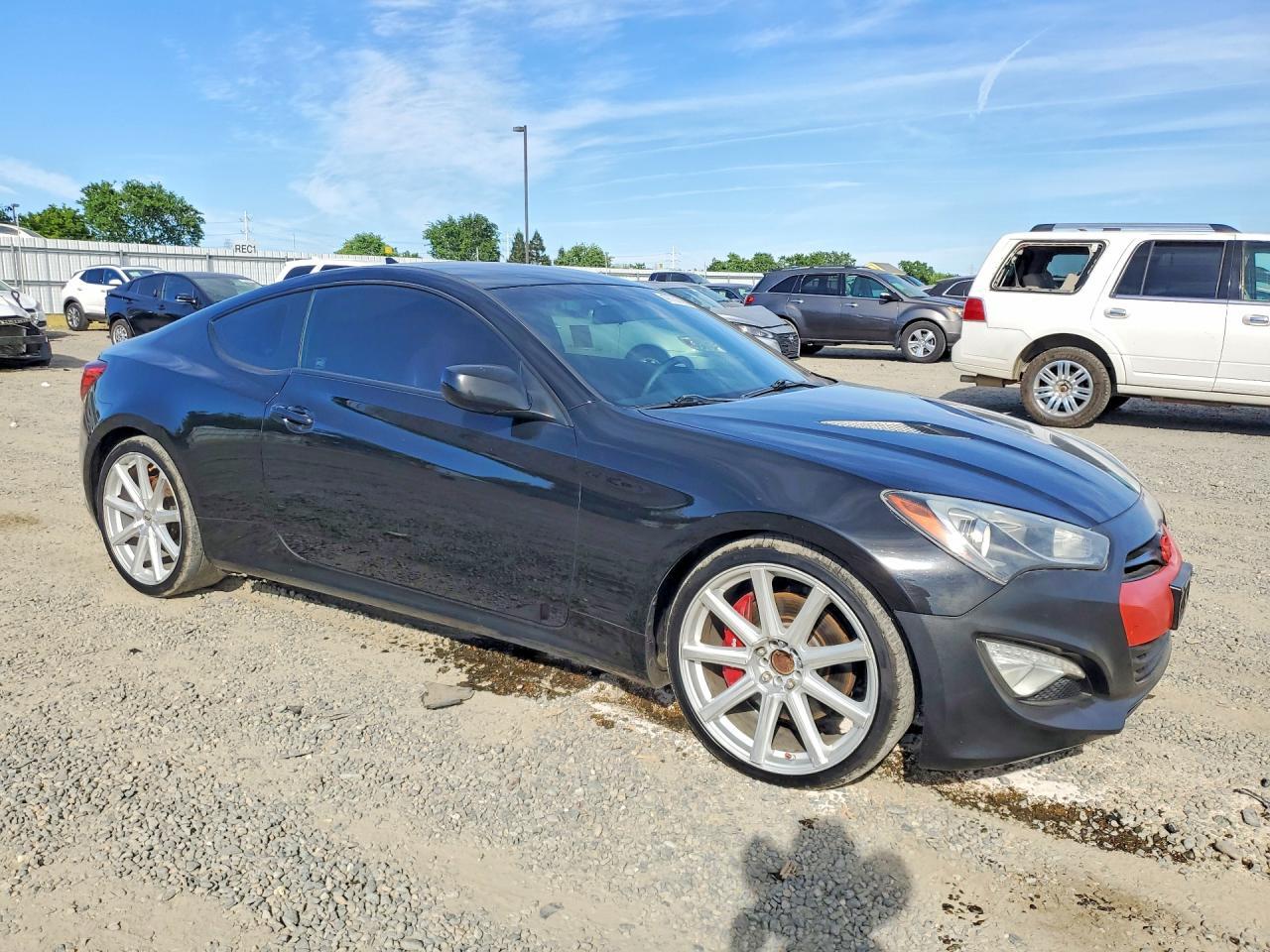 2013 Hyundai Genesis Coupe 3.8 R-Spec - Фото 4