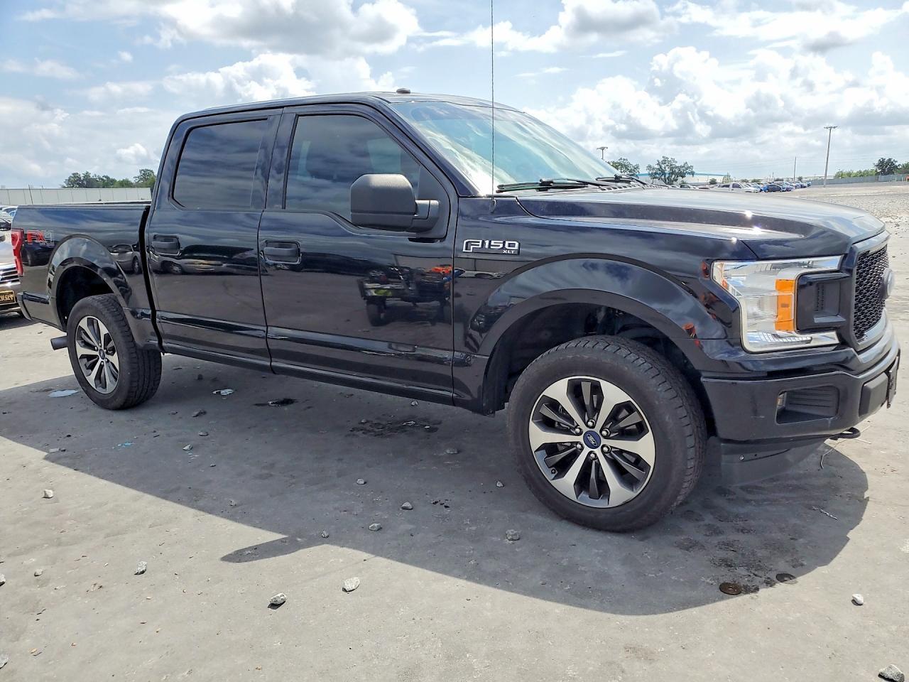 2019 Ford F150 Supercrew - Image 4