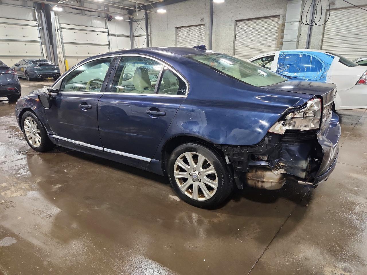 2010 Volvo S80 3.2 - Фото 2