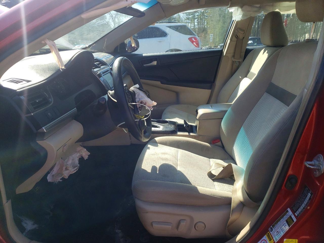 2012 Toyota Camry Le - Фото 7