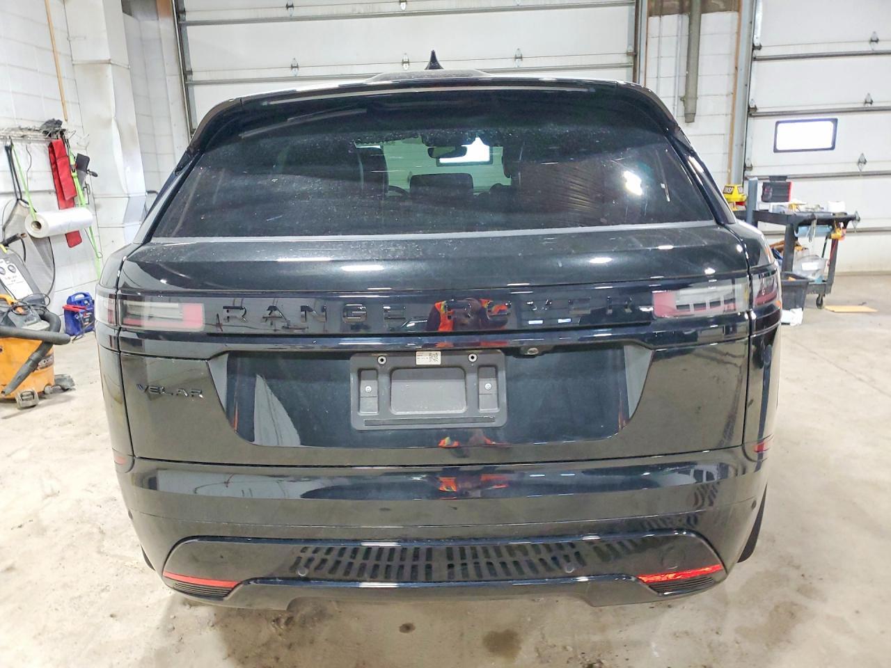 2025 Land Rover Range Rover Velar Dynamic Se - Image 6