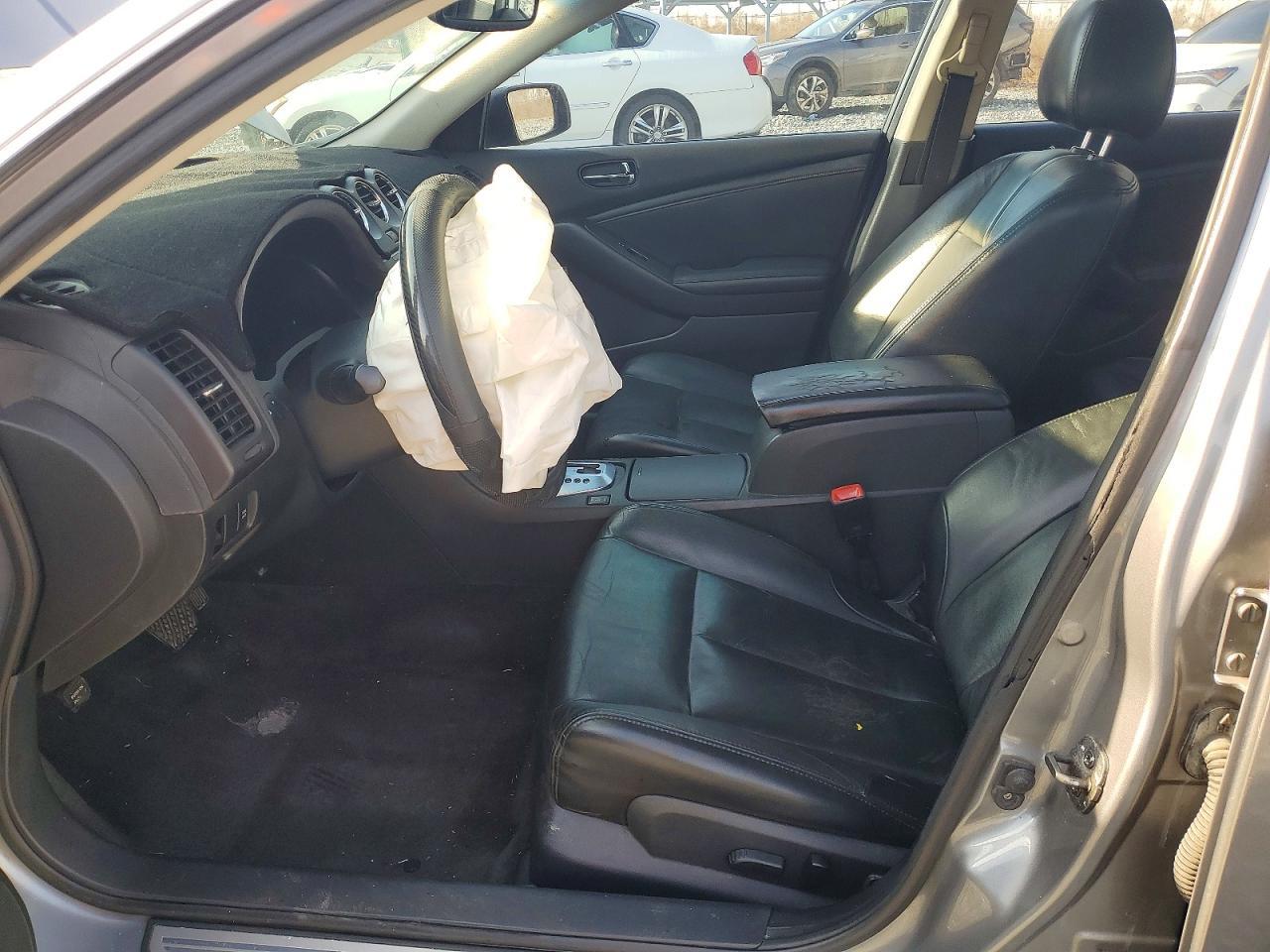 2008 Nissan Altima 3.5 Se - Фото 7