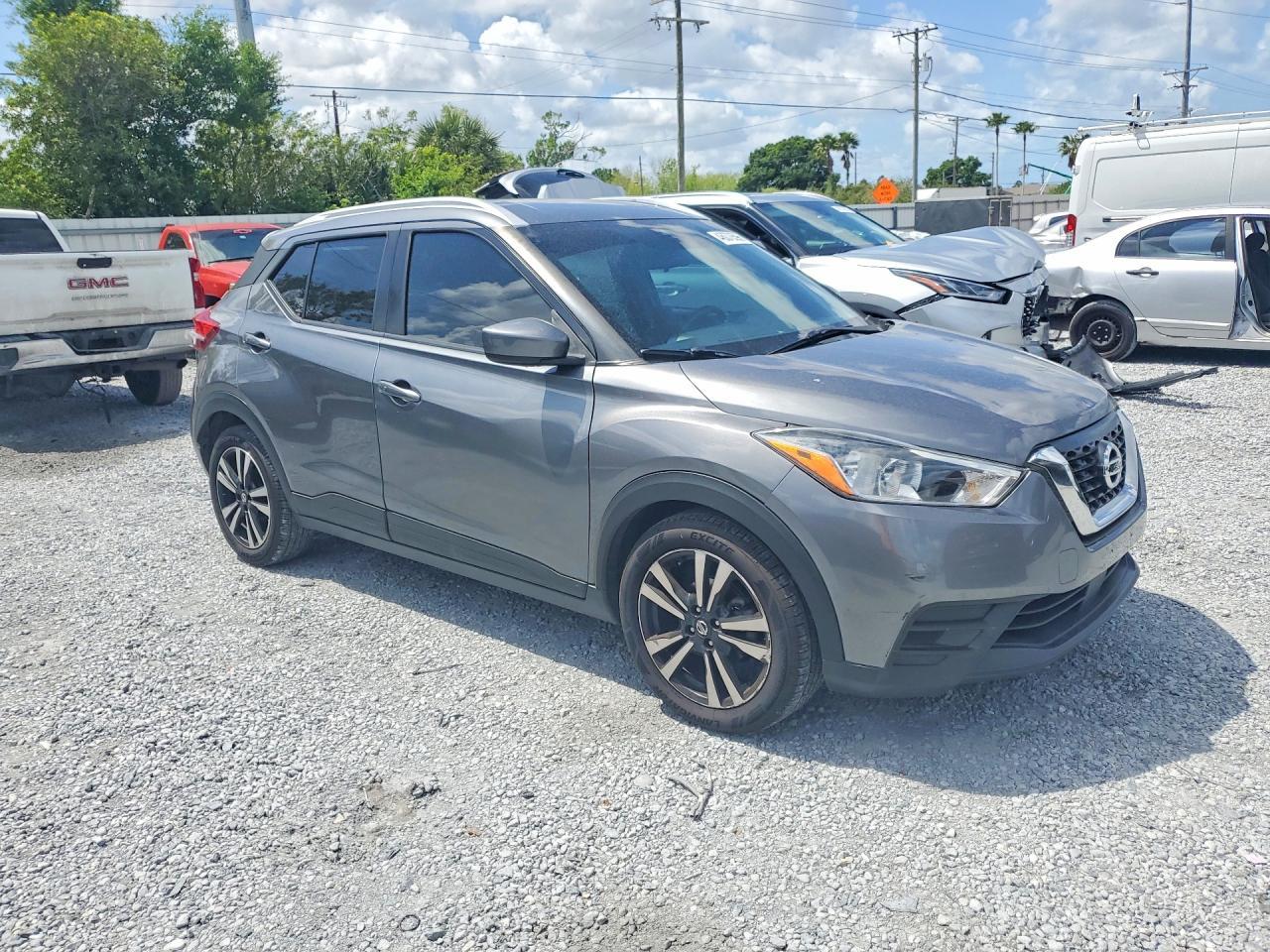 2020 Nissan Kicks Sv - Image 4