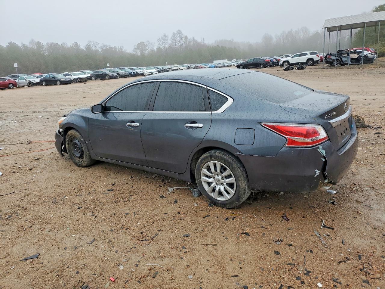 2013 Nissan Altima 2.5 - Фото 2