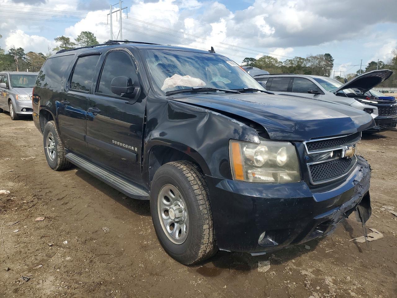 2007 Chevrolet Suburban C1500 - Фото 4