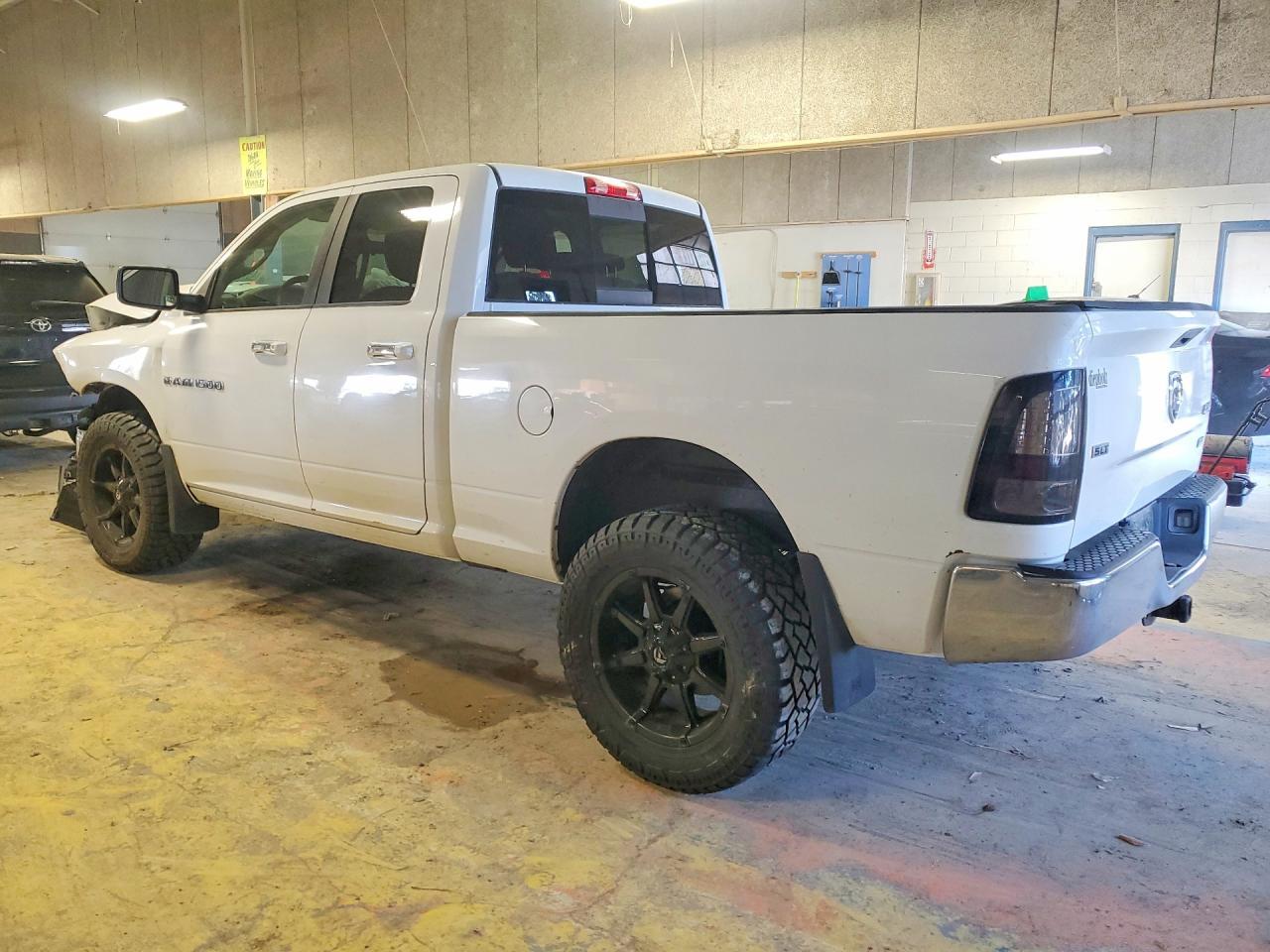 2012 Dodge Ram 1500 Slt - Фото 2