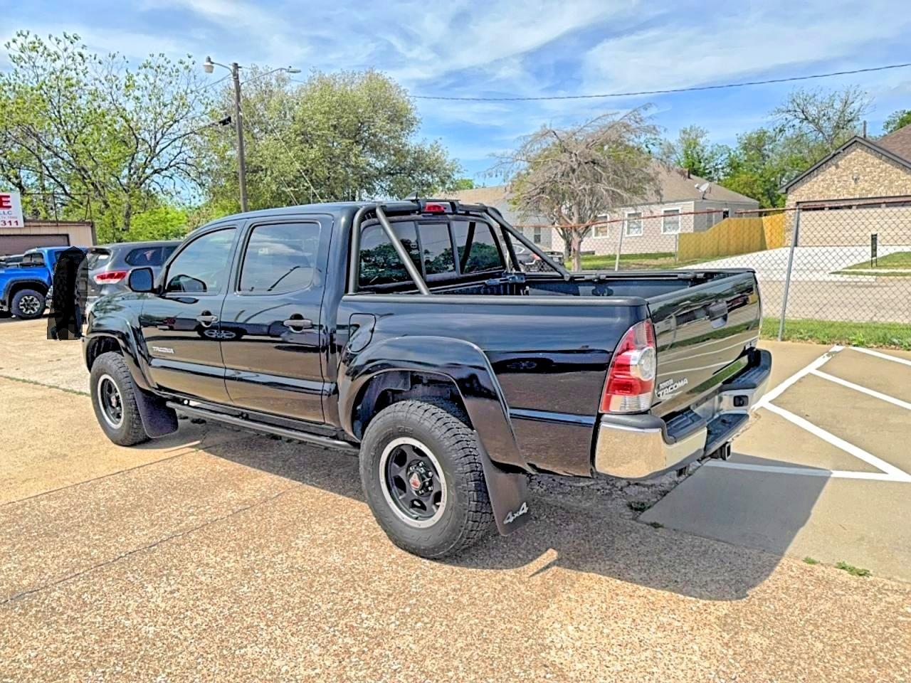 2014 Toyota Tacoma V6 - Фото 3