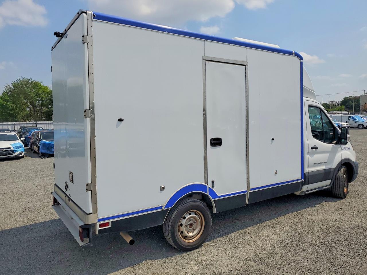 2021 Ford Transit Delivery Truck - Image 3