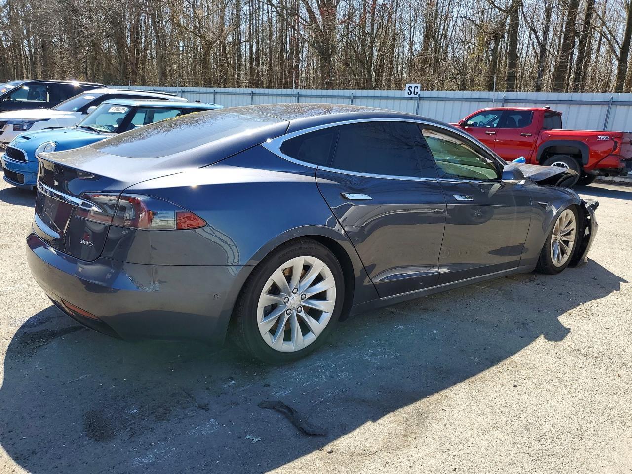 2017 Tesla Model S - Фото 3