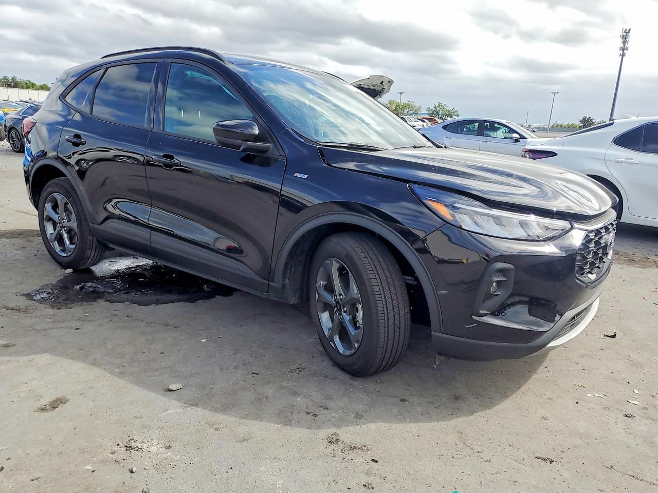 2026 Ford Escape St Line Select - Image 4