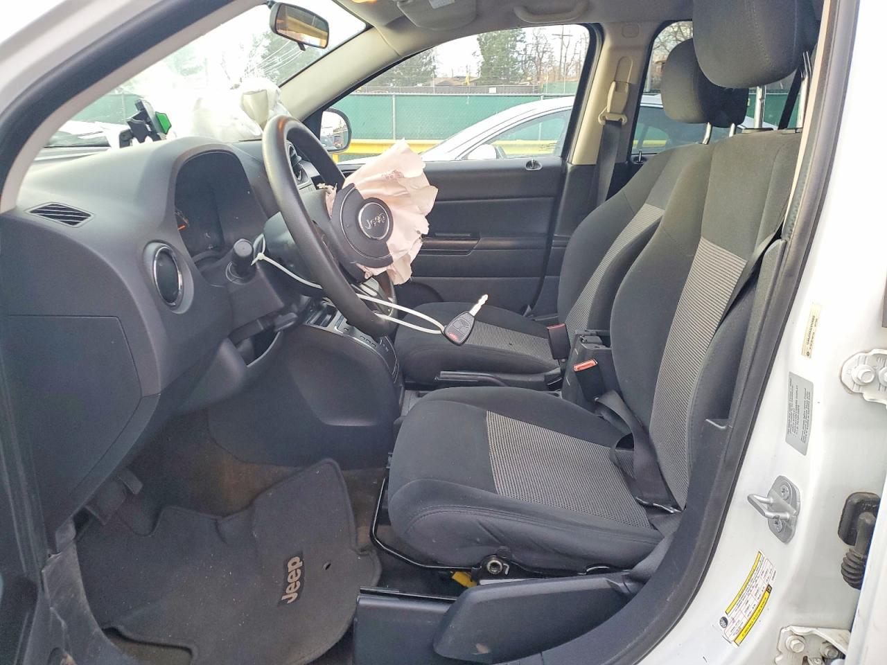 2014 Jeep Compass Sport - Image 7