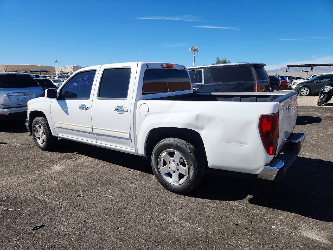 2011 GMC Canyon Sle - Image 2