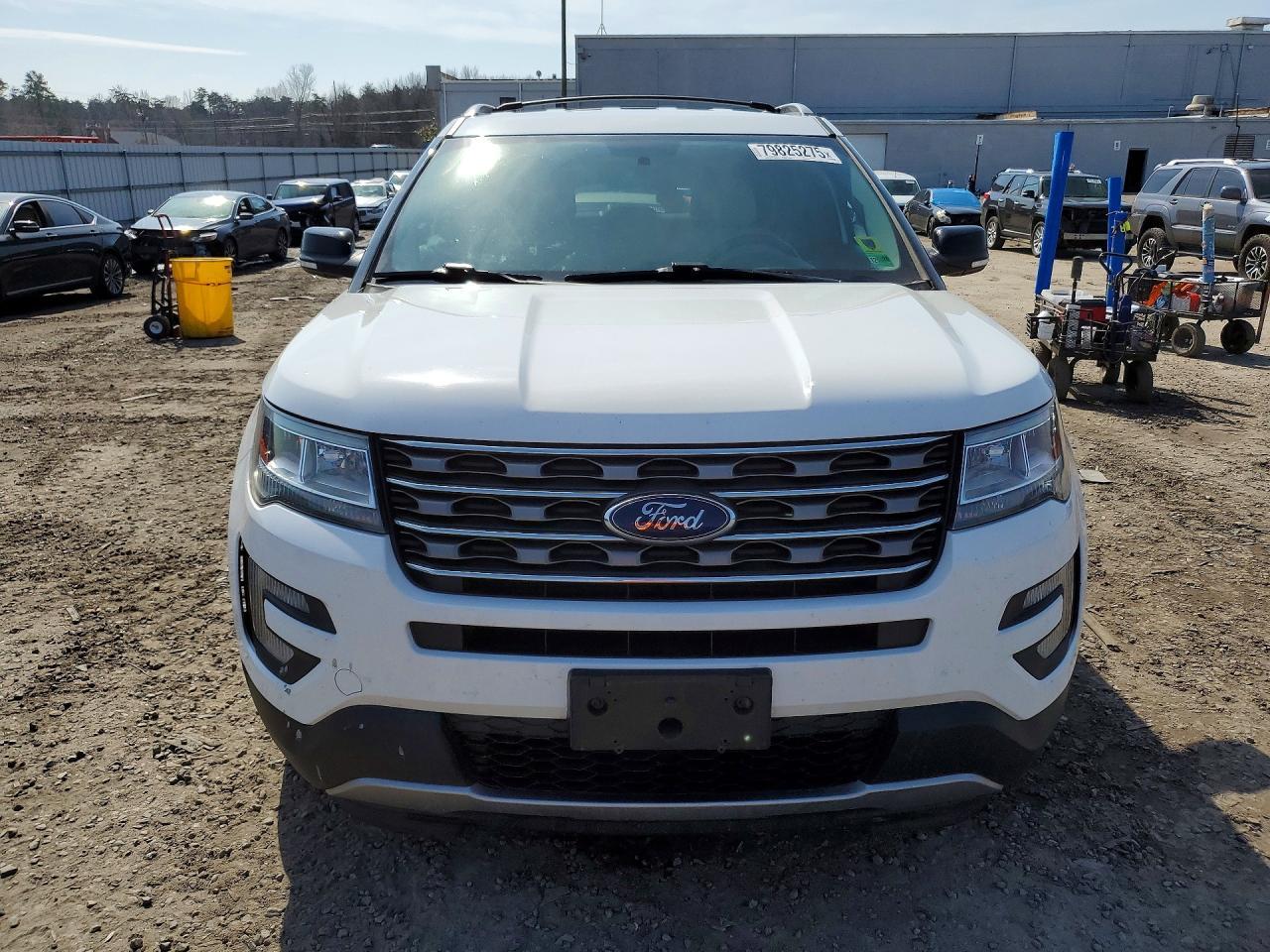 2017 Ford Explorer Xlt - Фото 5