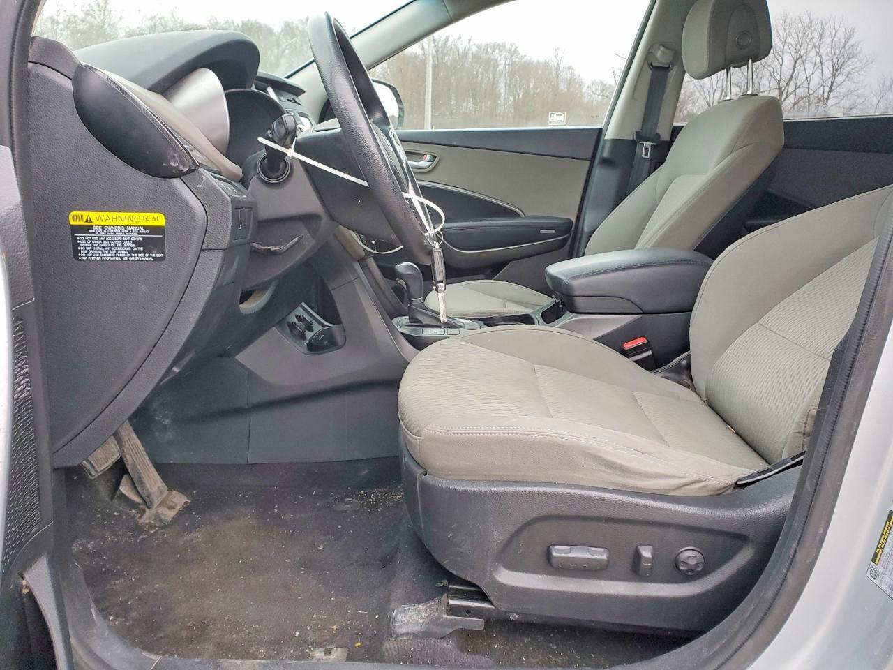 2016 Hyundai Santa Fe Se - Фото 7