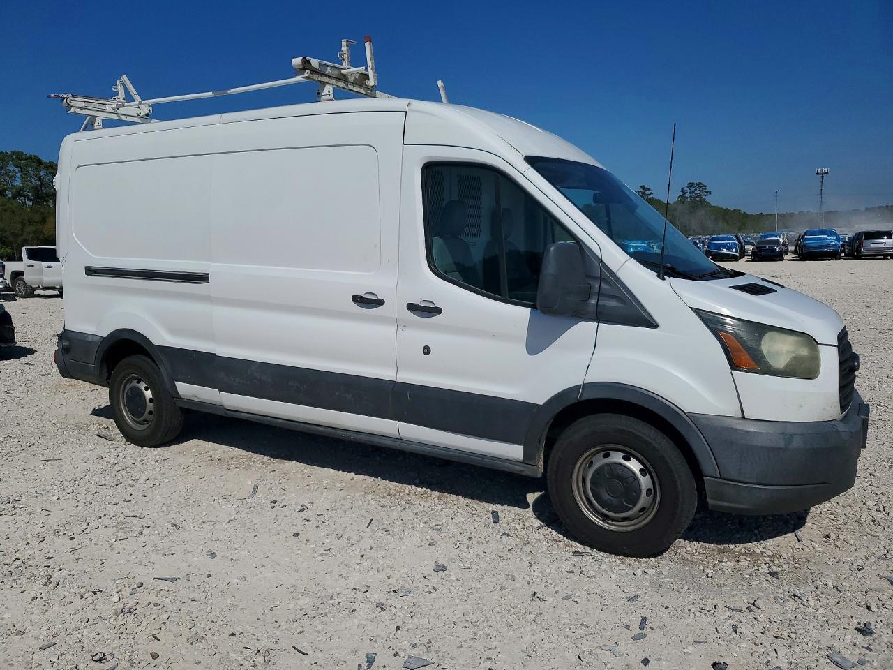 2016 Ford Transit 250 Utility / Service Van - Фото 4
