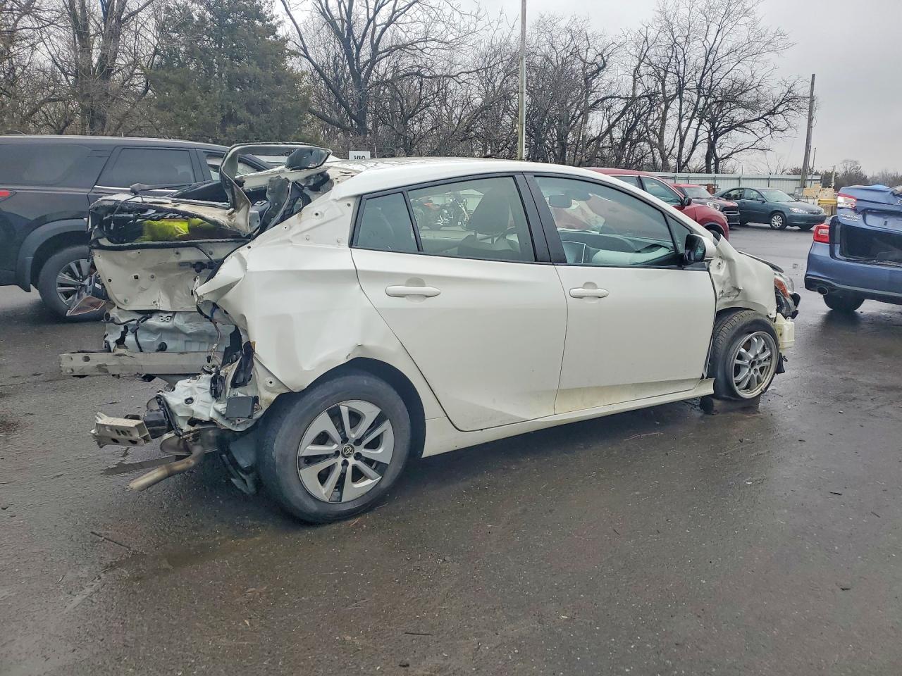 2018 Toyota Prius Four - Фото 3
