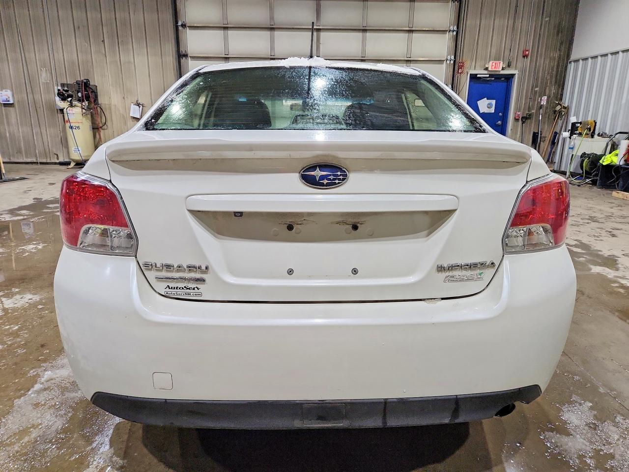 2015 Subaru Impreza Premium Plus - Фото 6