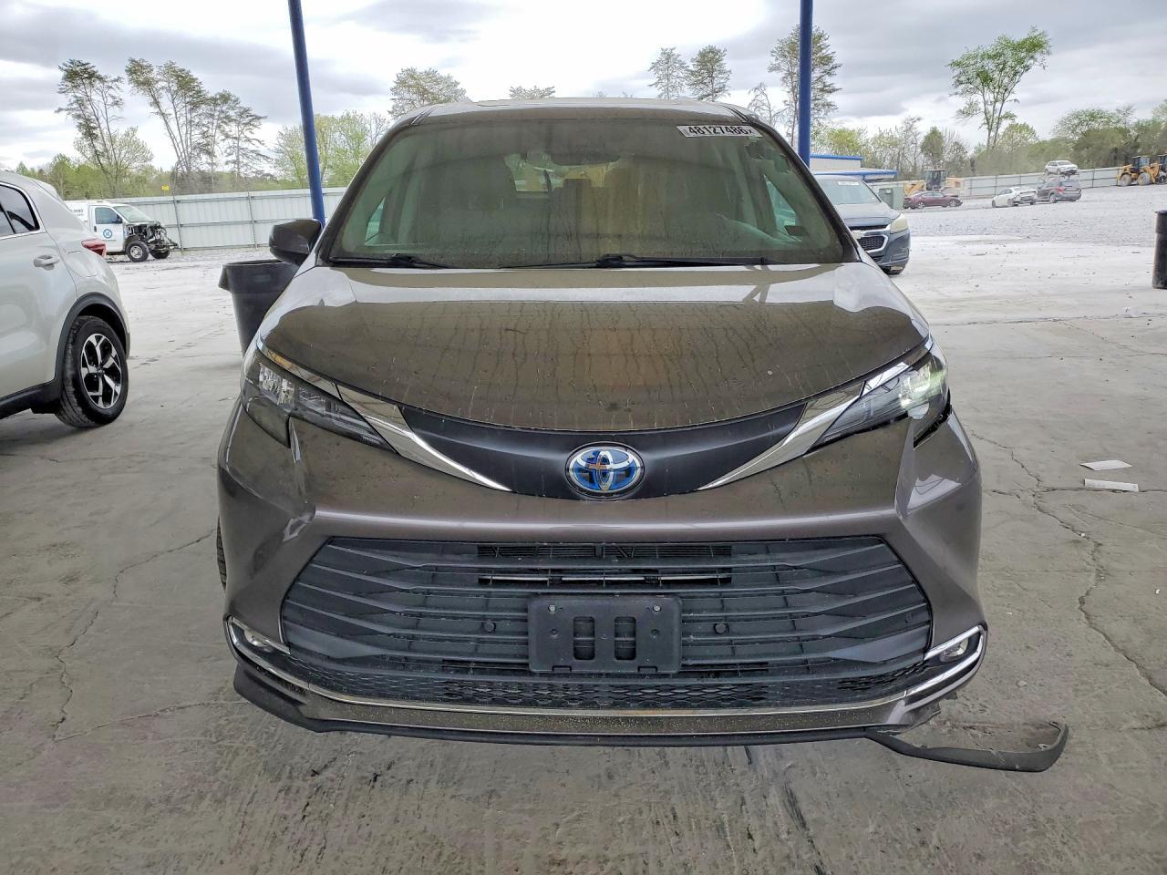 2024 Toyota Sienna Xle 8-Passenger - Фото 5