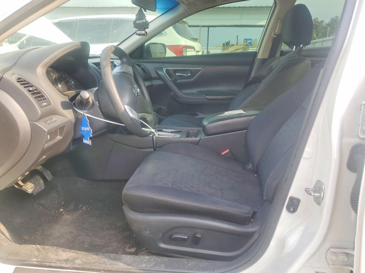 2016 Nissan Altima 2.5 S - Фото 7