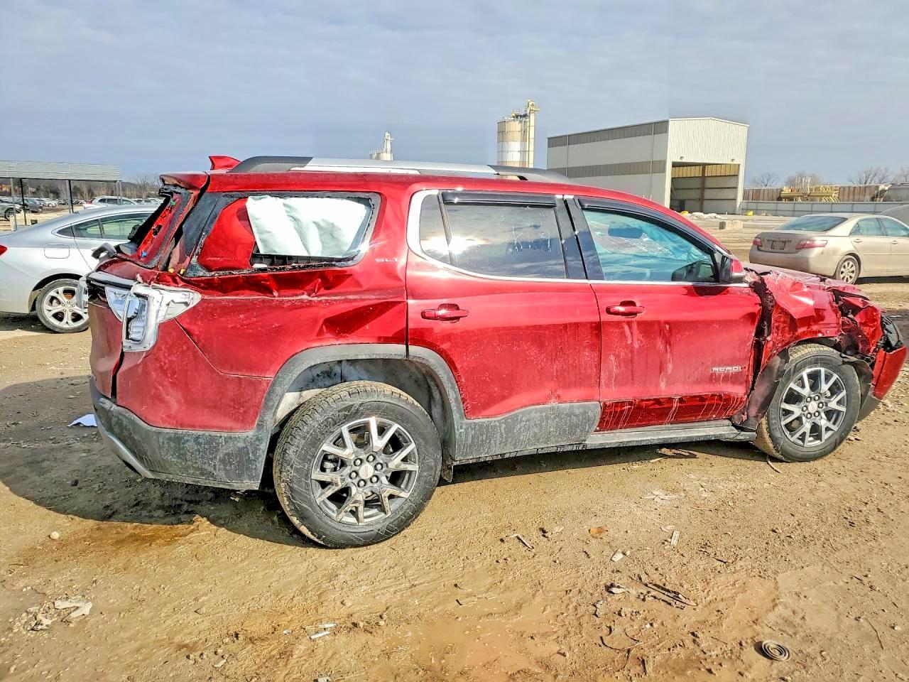 2023 GMC Acadia - Фото 3