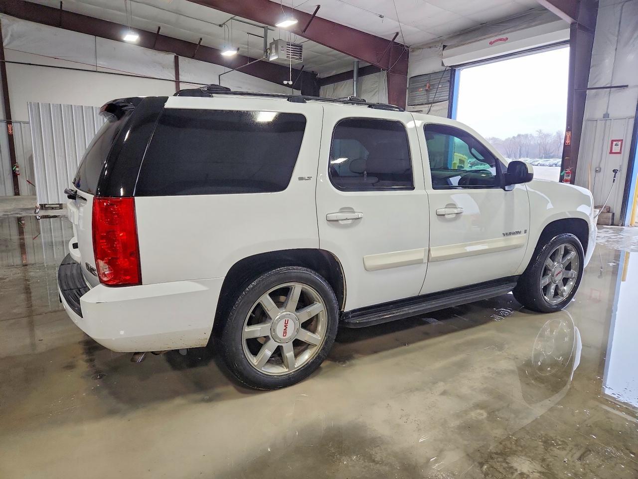 2009 GMC Yukon Slt - Image 3