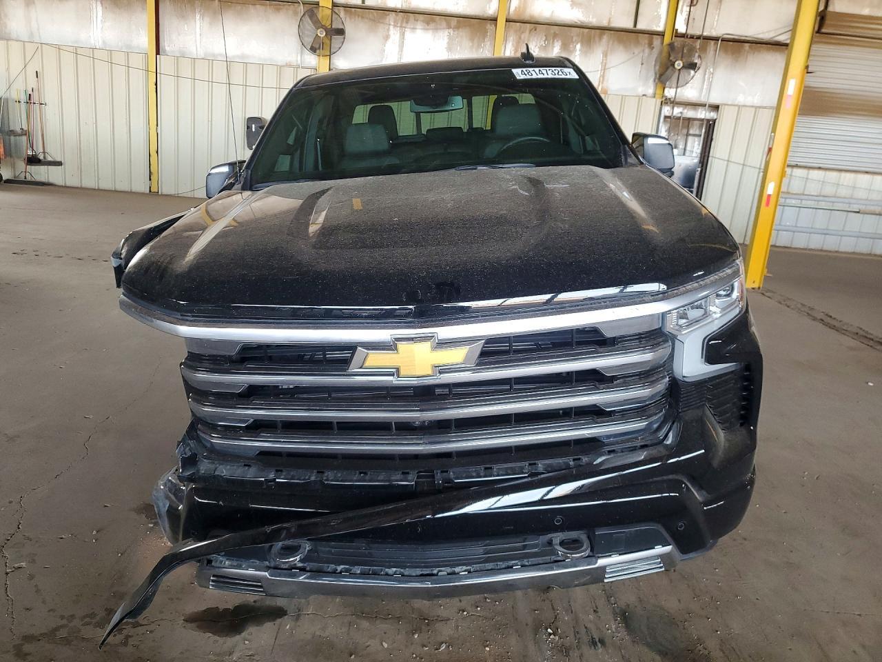 2025 Chevrolet Silverado K1500 High Country - Image 5