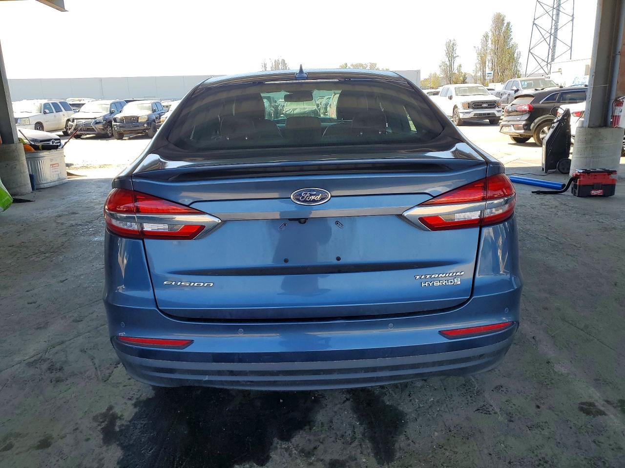 2019 Ford Fusion Titanium - Image 6