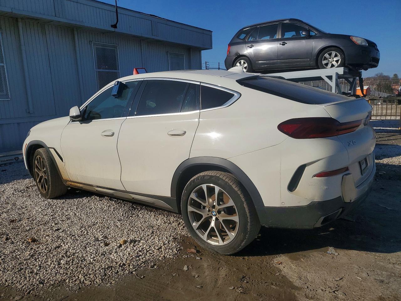 2020 BMW X6 Sdrive 40I - Фото 2