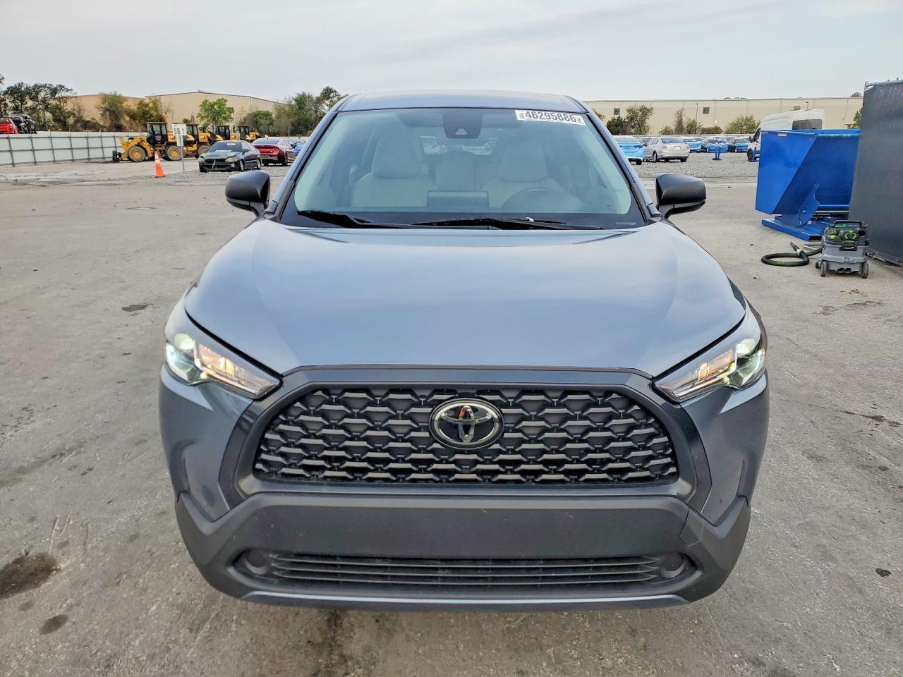 2022 Toyota Corolla Cross L - Image 5