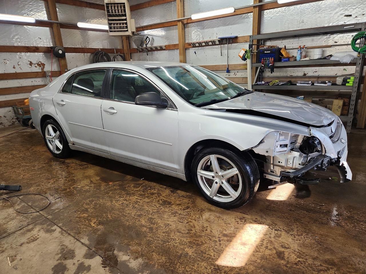 2011 Chevrolet Malibu Ls - Фото 4