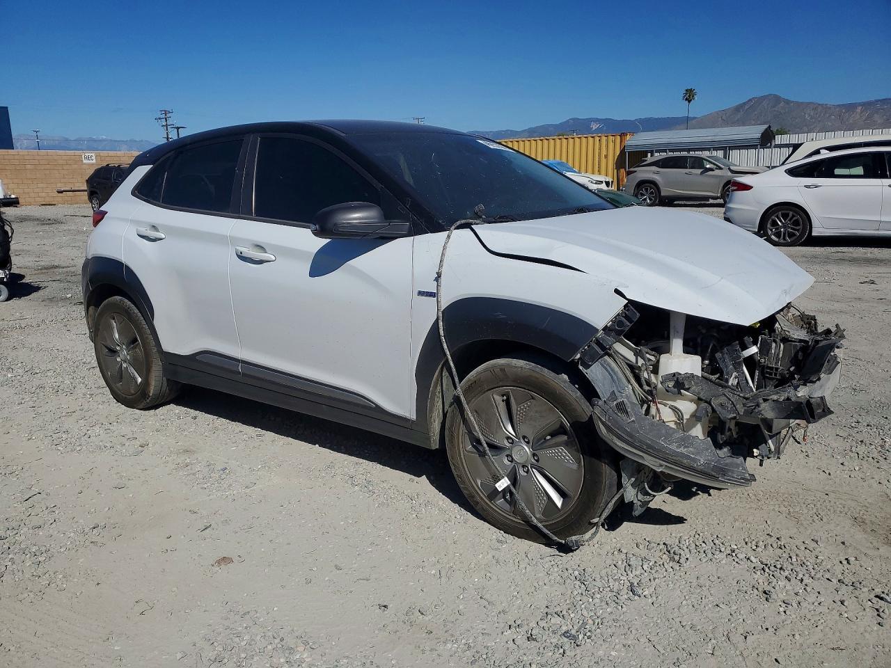 2020 Hyundai Kona Electric Sel - Image 4