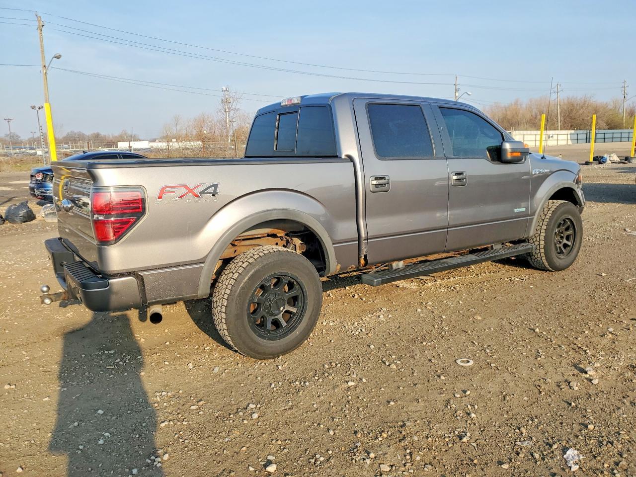 2013 Ford F150 Supercrew - Фото 3
