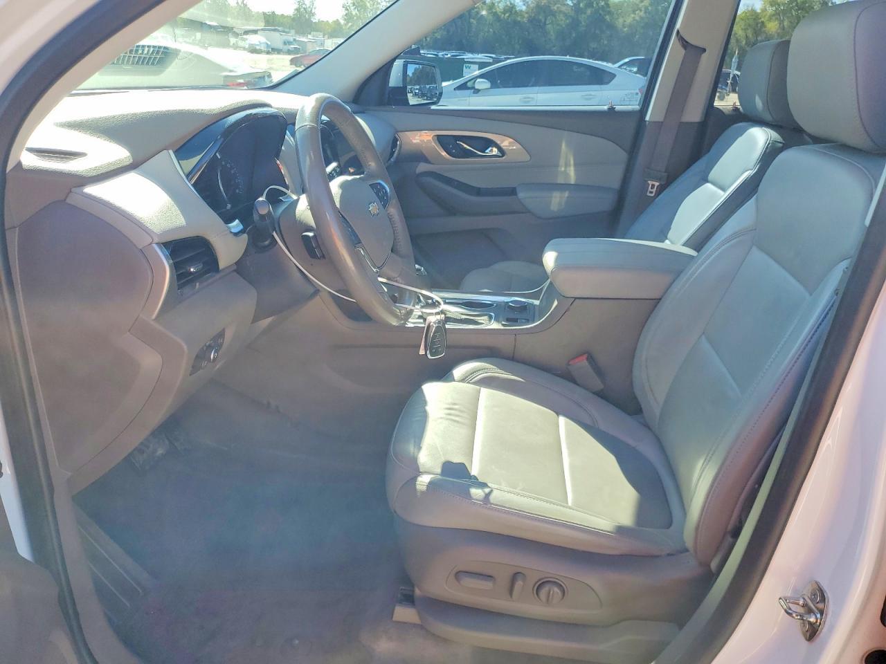 2019 Chevrolet Traverse Lt - Image 7