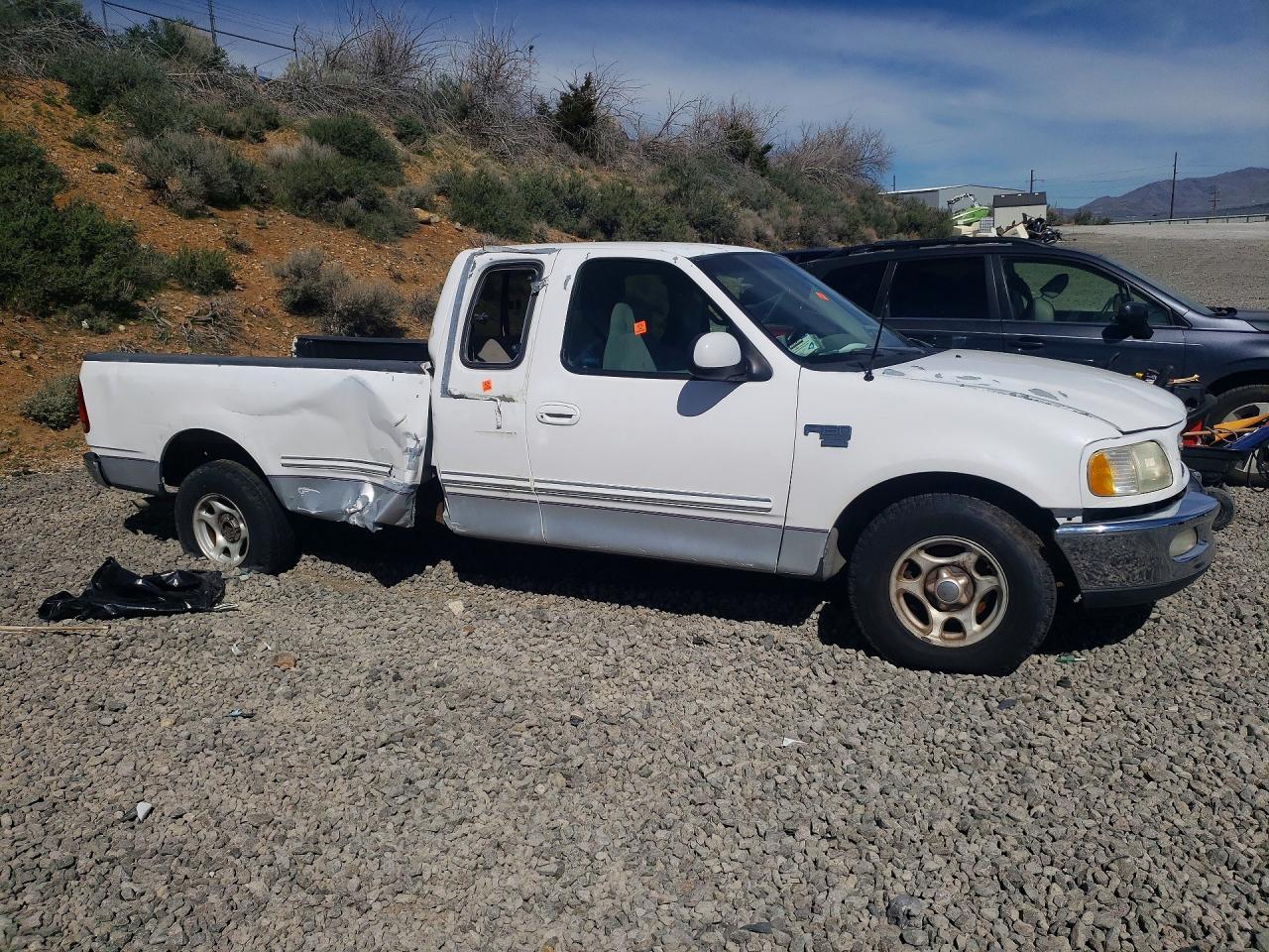 1998 Ford F150 - Image 4