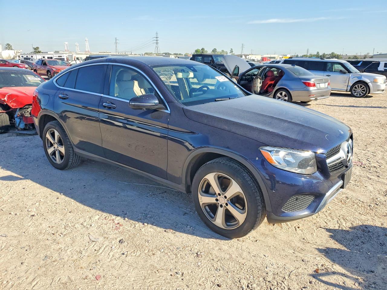 2017 Mercedes-Benz Glc Coupe 300 4Matic - Фото 4