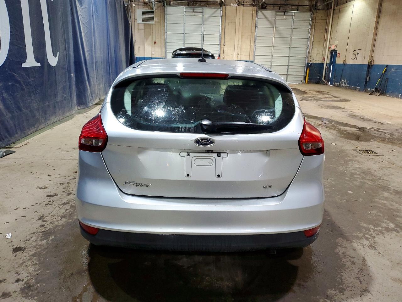 2017 Ford Focus Se - Фото 6