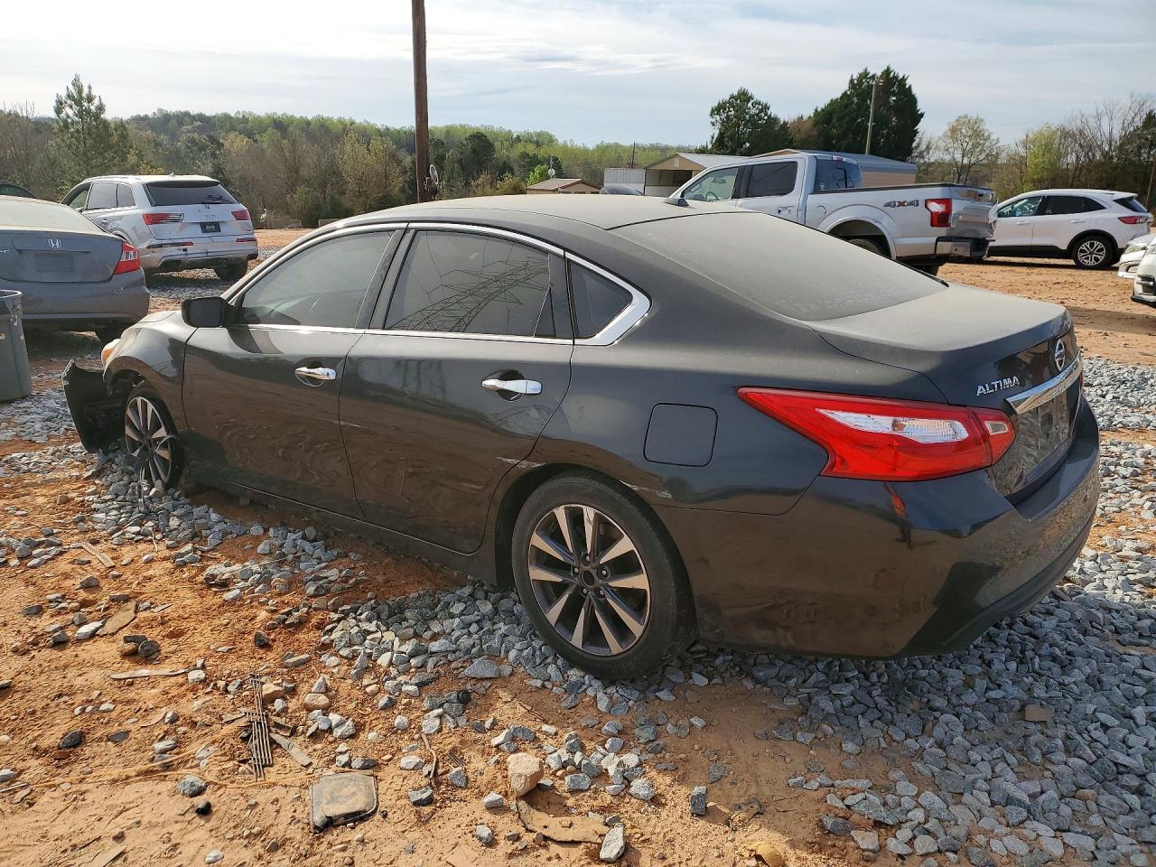 2017 Nissan Altima 2.5 Sv - Фото 2