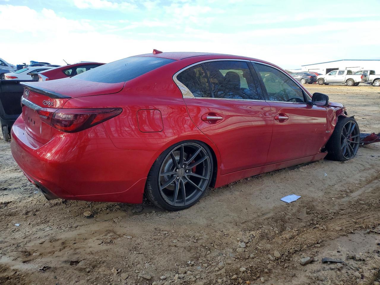 2018 Infiniti Q50 Red Sport 400 - Фото 3