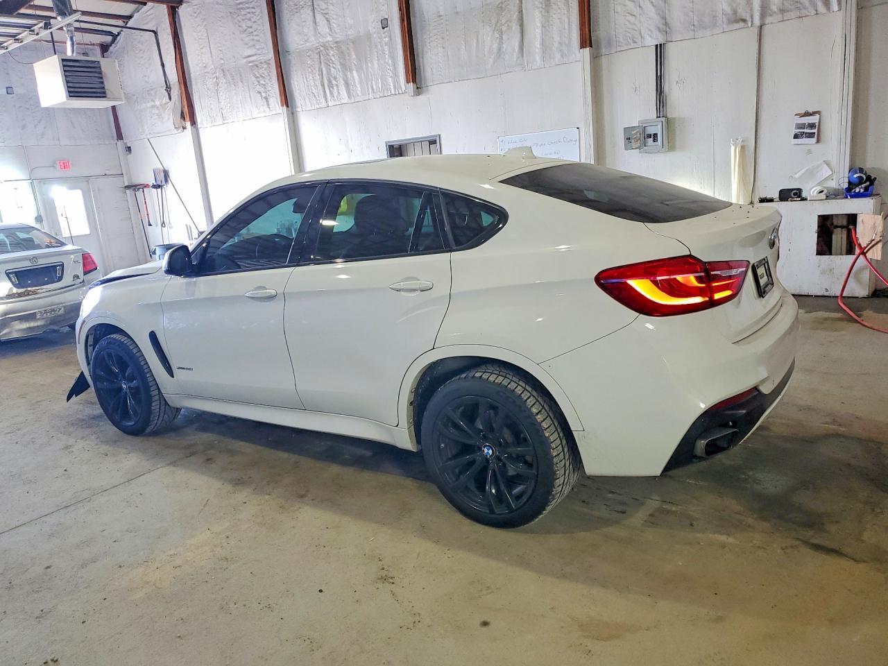 2018 BMW X6 xDrive35I - Image 2