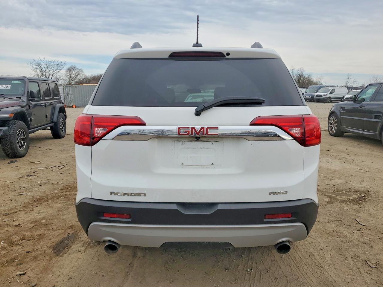 2019 GMC Acadia Sle - Image 6