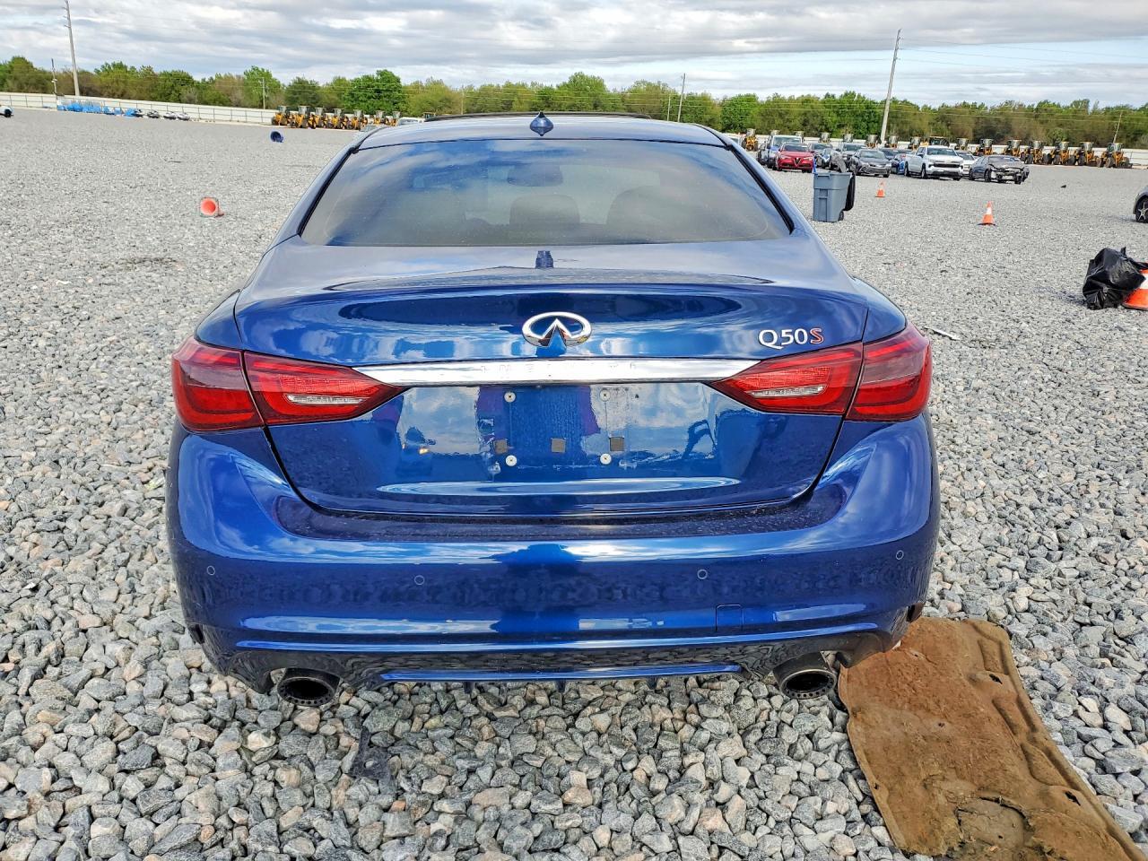 2020 Infiniti Q50 Red Sport 400 - Image 6