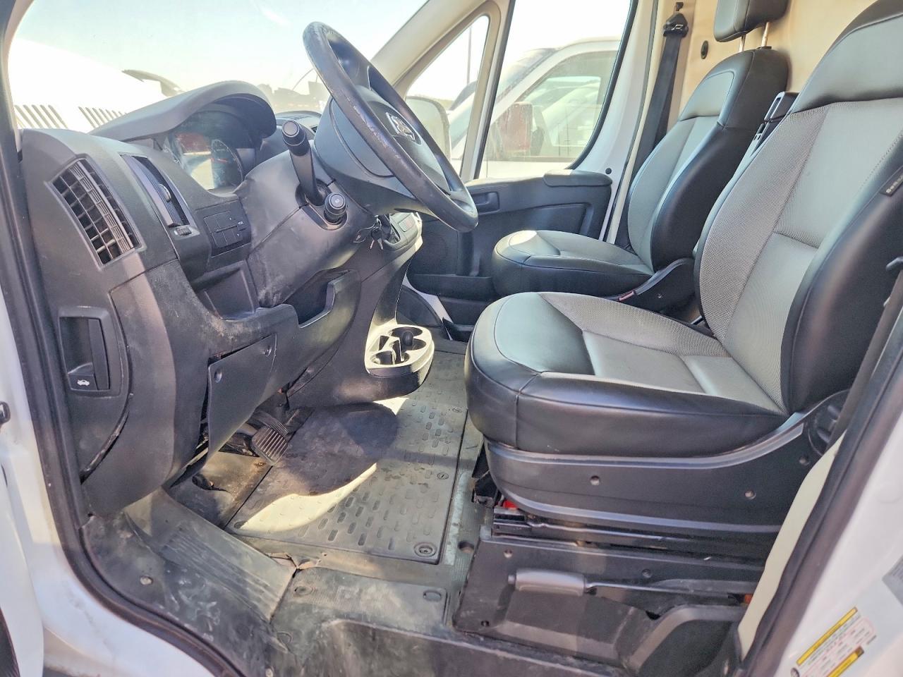 2017 Ram Promaster 3500 Delivery Van - Фото 7