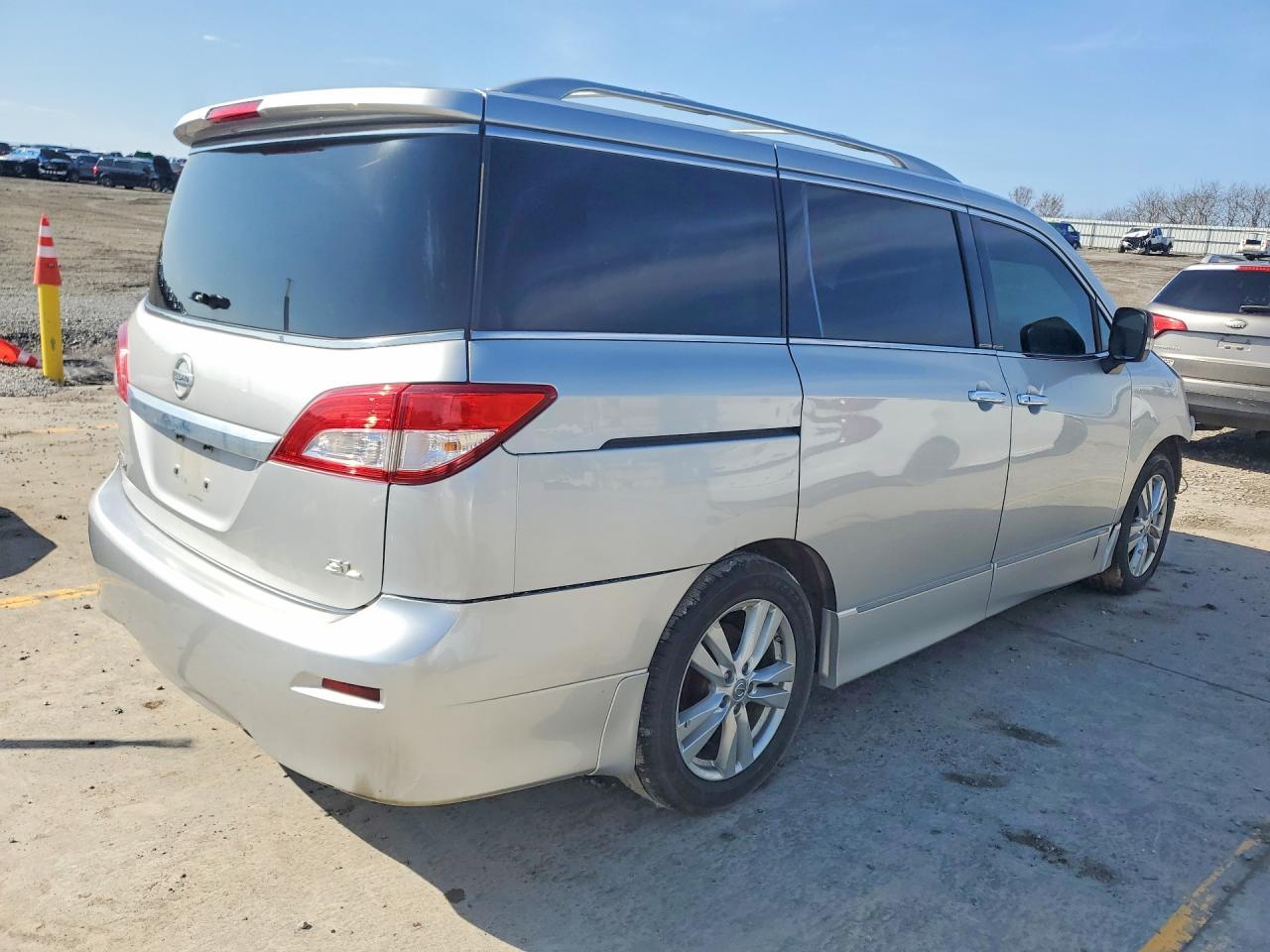2015 Nissan Quest 3.5 Sl - Фото 3